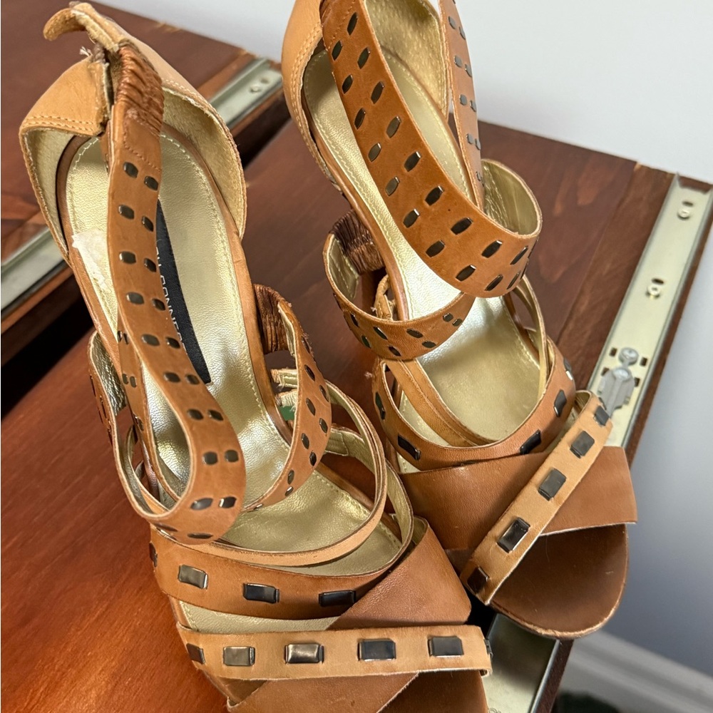 Stylish Tan Women's Sandals leather